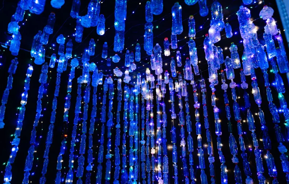 תערוכת הפופ אפ Vertigo Lights13